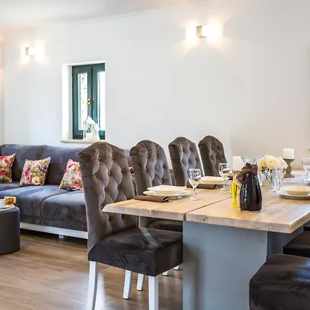 Holiday home Amazing In With Kitchen Krivodol