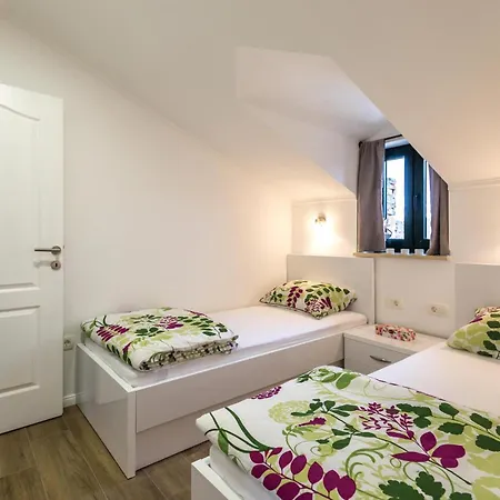 Holiday home Amazing In With Kitchen Krivodol